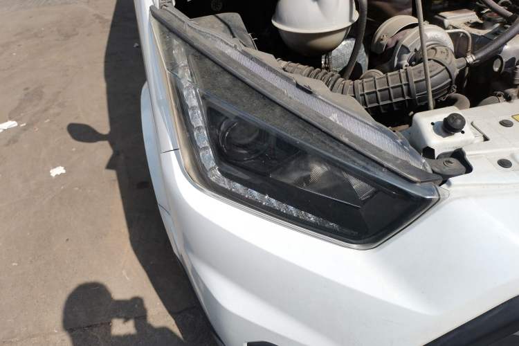 Used JMC Transit 2017 2.8T Commercial Version Short Wheelbase Mid-Roof 6/7/8-Seater JX493