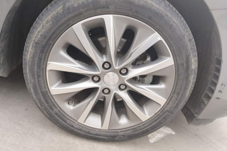 Used Buick GL6 2019 18T 6-Seater Connected Luxury Version China VI Standard
