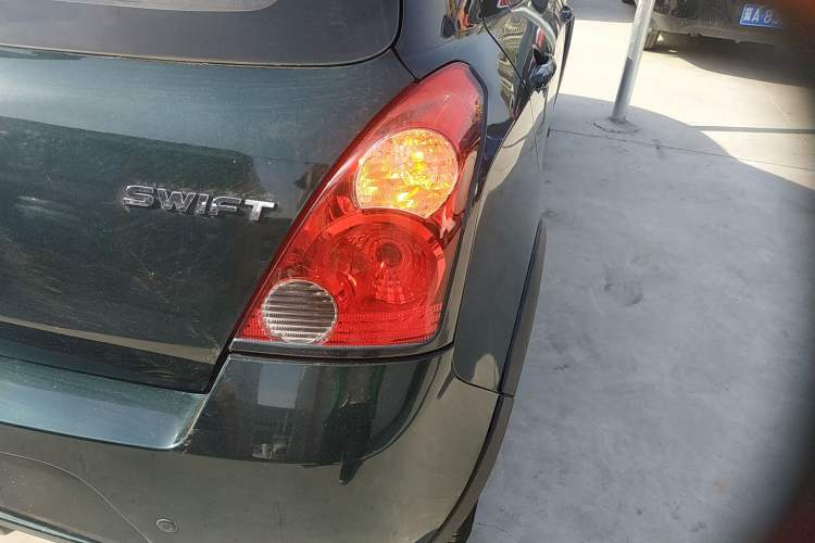 Used Suzuki Swift 2016 1.5L Automatic Fashionable Coolplay Edition Right Rear Taillight