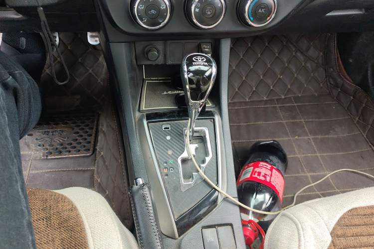 Used Toyota Levin 2014 1.8 GS CVT Elite Edition Gear Lever