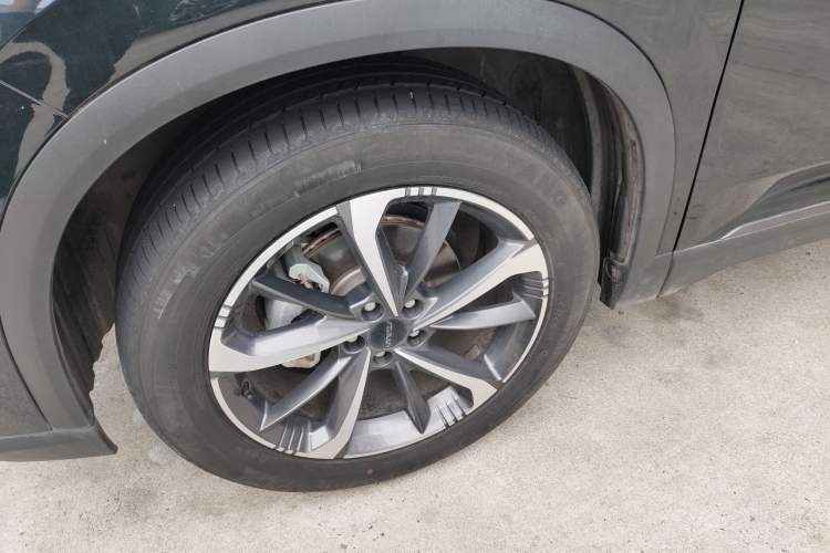 Used Dongfeng Aeolus Mage 2023 1.5T Luxury Edition Exterior 4