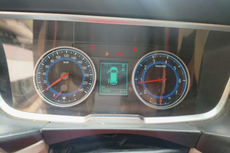 Used Huasong 7 2015 2.0T Automatic Comfort Model