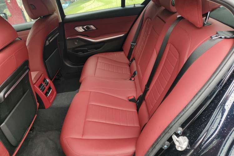 Used BMW 3 Series 2021 Facelifted 320Li M Sport Package Left Rear Seat