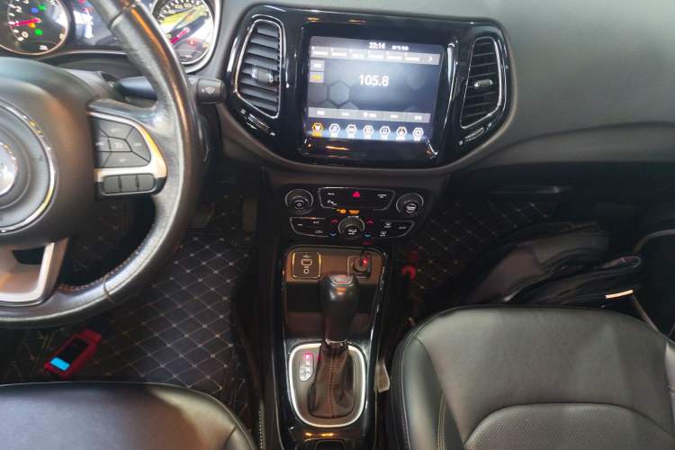 Used Jeep Compass 2019 220T Automatic Family Edition