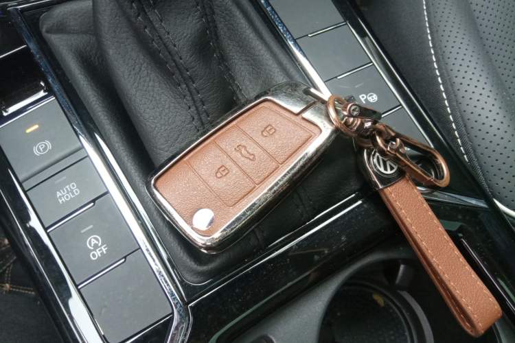 Used Volkswagen Passat 2024 380TSI Dragon Glory Edition Vehicle Key