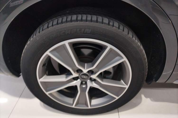 Used Audi Q5L Sportback 2022 40 TFSI Luxury Model
