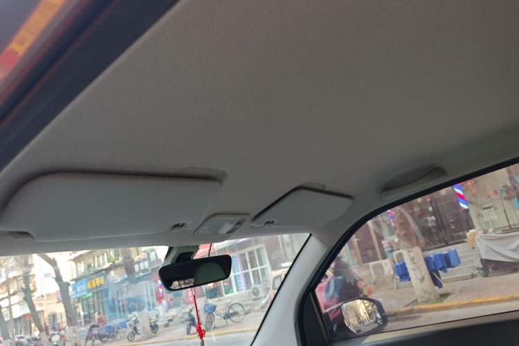 Used Wuling Hongguang MINIEV 2022 Macaron Premium Model – Lithium Iron Phosphate Headliner