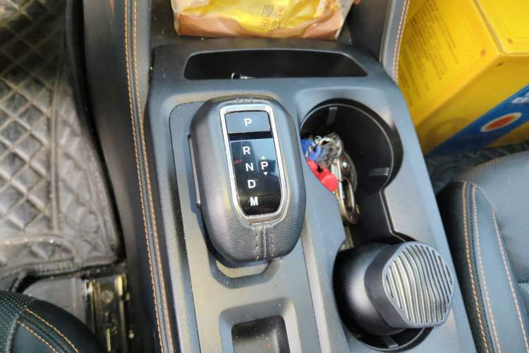 Used Ford Ranger 2023 Trailblazer 4x4 Automatic Version – Gasoline Gear Lever