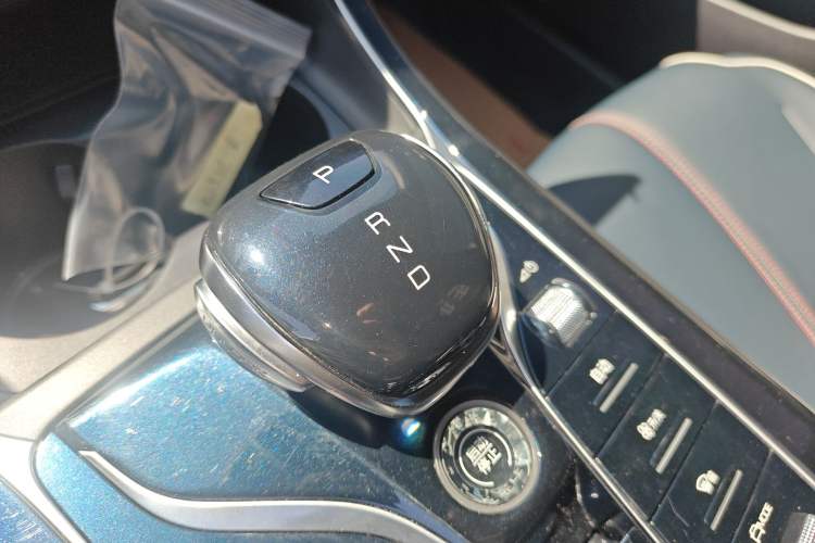 Used BYD Qin PLUS 2021 DM-i 120KM Prestige Model Gear Lever