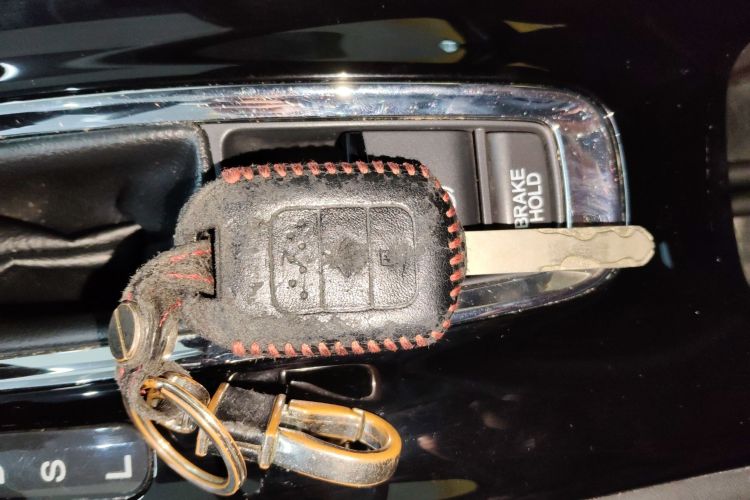 Used Honda Vezel 2015 1.8L CVT 2WD Elite Model
