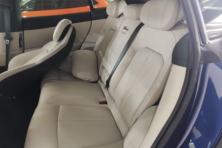 Used Xiaomi Auto YU7 2025 Ultra-Long Range High-Performance All-Wheel-Drive Max Edition