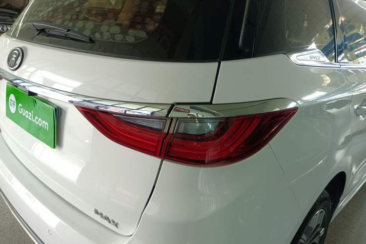 Used BYD Song MAX 2019 1.5T Automatic Smart Connect Ruiyi Sunroof Version 6 Seats China VI Standard Exterior 3