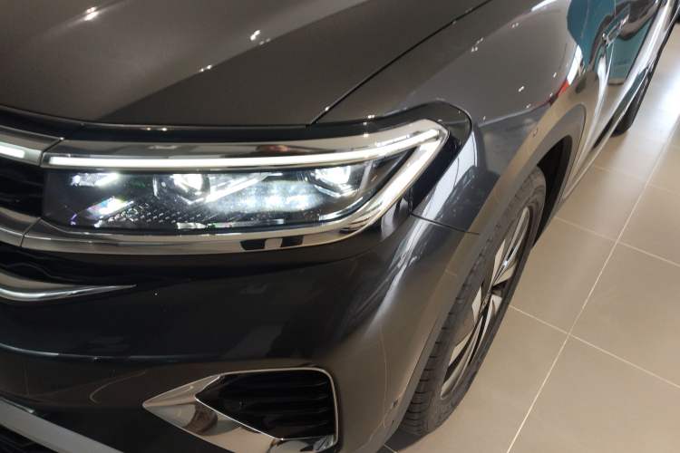 Used Volkswagen Talagon 2022 380TSI Four-Wheel Drive Luxury "Jiajing" Edition Pro 6 Seats