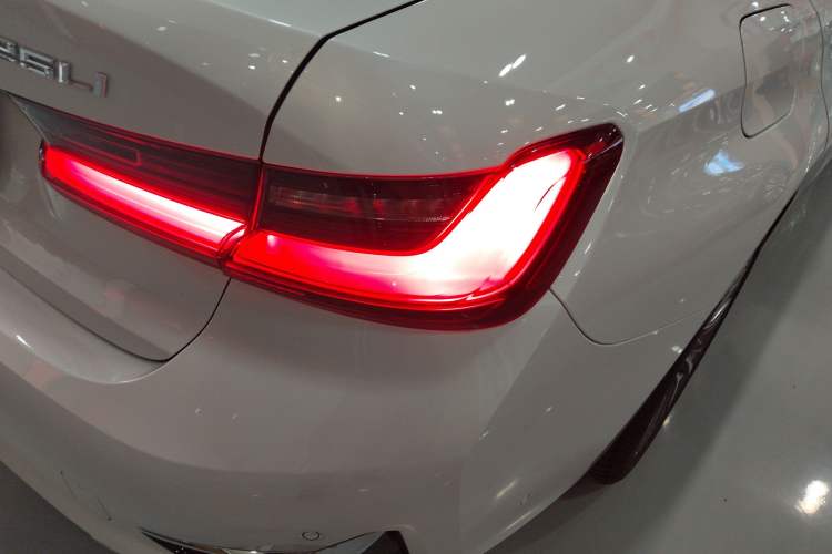 Used BMW 3 Series 2020 325Li First Edition
