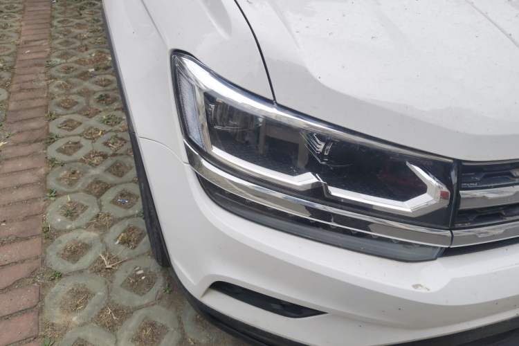 Used Volkswagen Tharu 2020 280TSI Two-Wheel Drive Luxury Plus Version China VI Standard Right Front Headlight