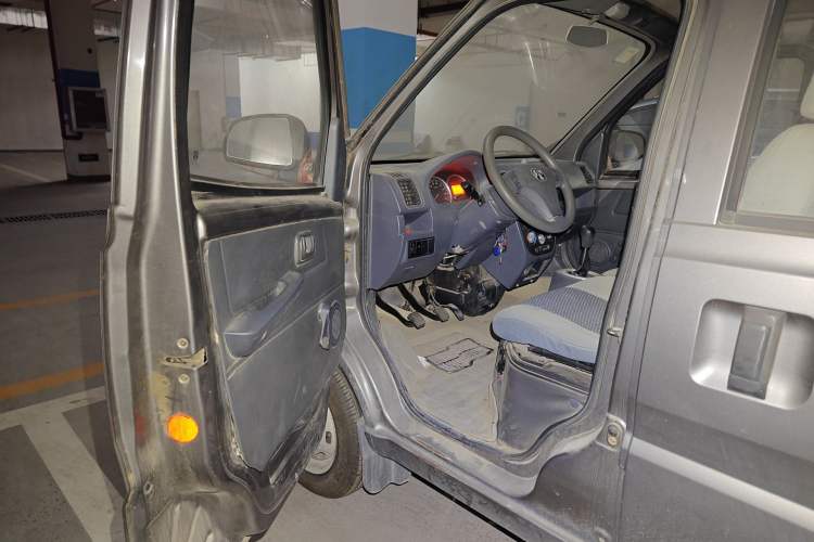 Used BAIC Weiwang 306 2013 1.2L Value Edition Basic 7-Seater A12 China IV Standard
