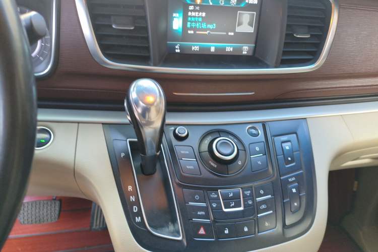 Used Buick GL8 2017 25S Luxury Version China V Standard