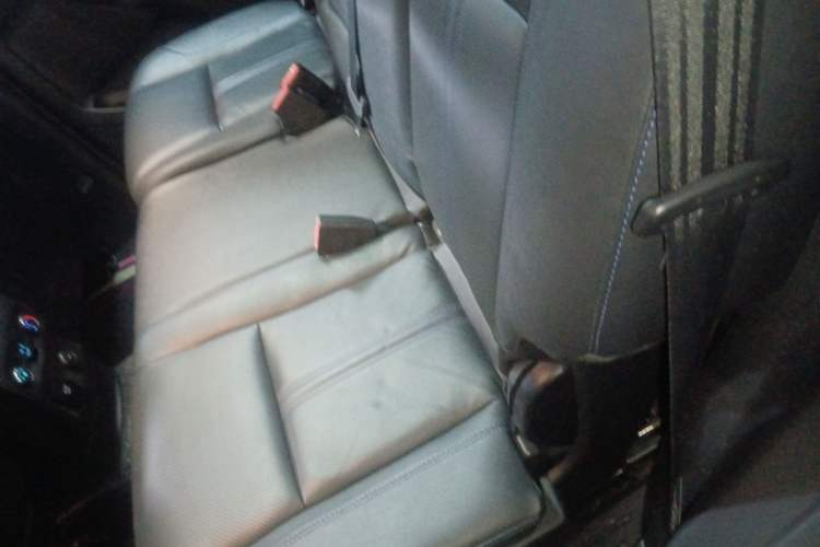 Used Ford Everest 2020 Sport Edition 2.3T Gasoline Automatic 4x4 Flagship Model with 7 Seats