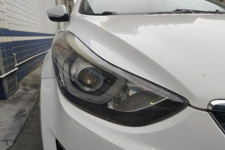 Used Hyundai Elantra (5th Generation / Langdong) 2016 1.6L Automatic Prestige Model