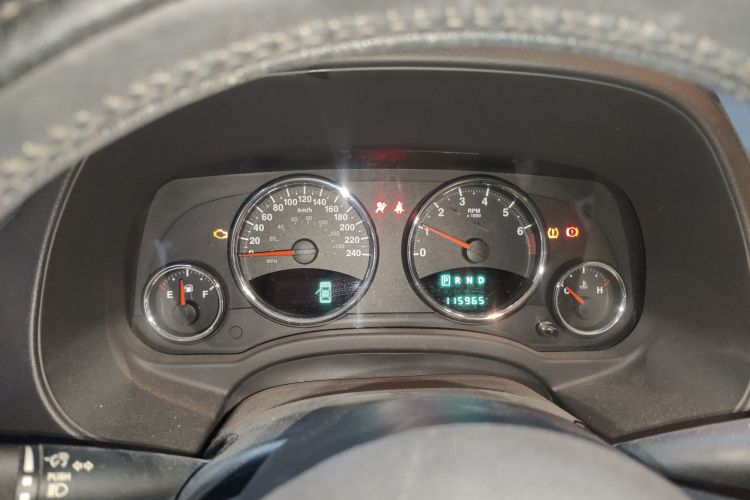 Used Jeep Compass 2013 2.4L Four-wheel Drive Black Edition with Navigation
