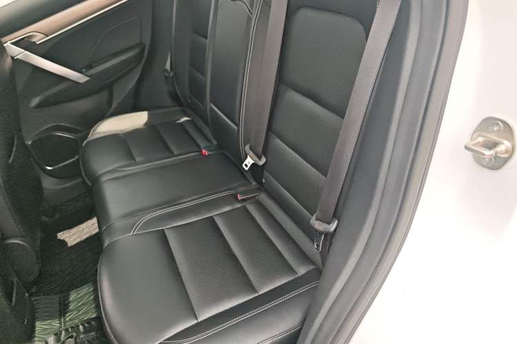 Used Geely Auto Coolray 2019 260T DCT Knight China V Standard