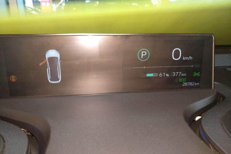 Used Toyota bZ3 2023 616 km Long-Range Premium
