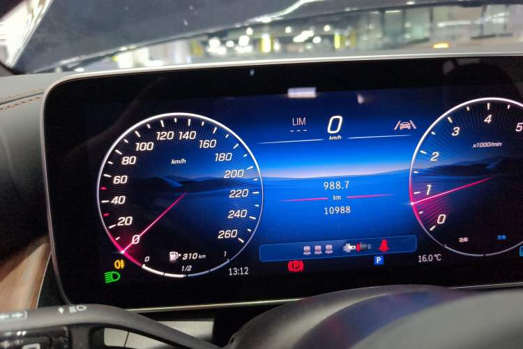 Used Mercedes-Benz GLC 2025 Refreshed GLC 300 L 4MATIC Dynamic Version 5 Seats