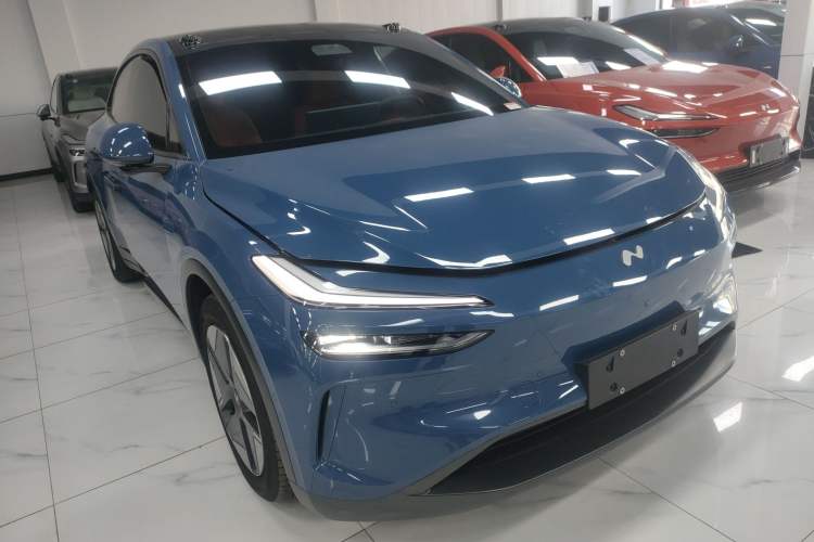 Used ONVO L60 2024 60 kWh Rear-Drive Version