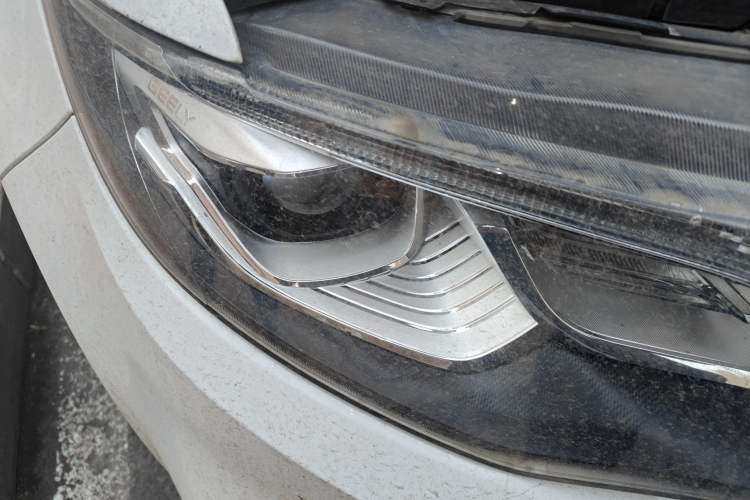 Used Geely Auto Emgrand X7 Sport 2020 1.8TD DCT Two-Wheel Drive Smart Connect 4G-Enabled Version