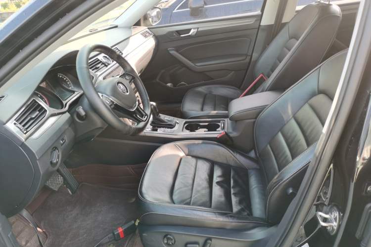 Used Volkswagen Passat 2016 1.8T Government Procurement Version (CEA Engine + 6AT)