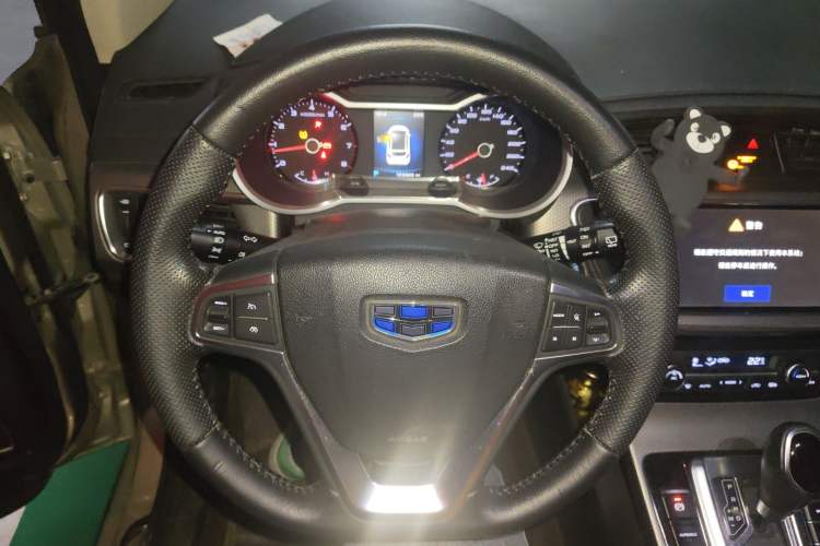 Used Geely Auto Emgrand GS 2016 Sport Edition 1.3T Automatic LingShang Model Steering Wheel