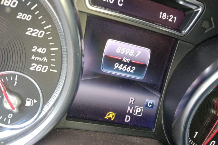 Used Mercedes-Benz GLE 2019 GLE 320 4MATIC Dynamic Edition Prestige Model
