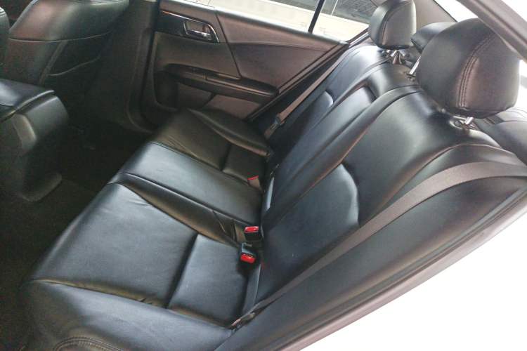 Used Honda Accord 2016 2.0L Comfort Edition
