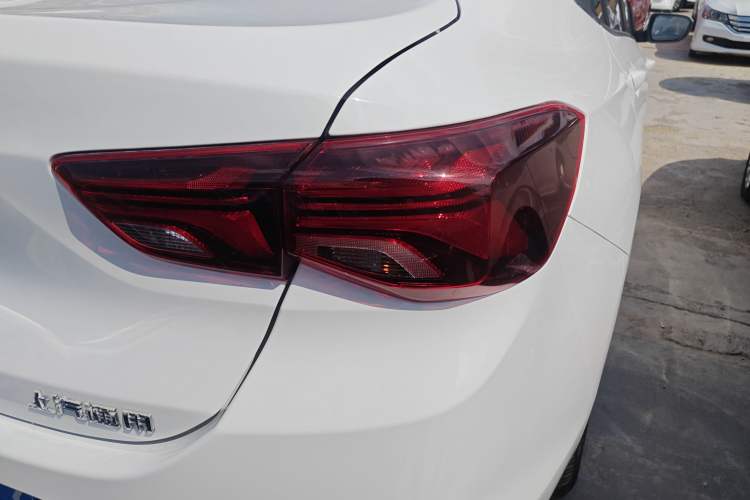 Used Chevrolet Cavalier 2022 325T Automatic Enjoyment Edition