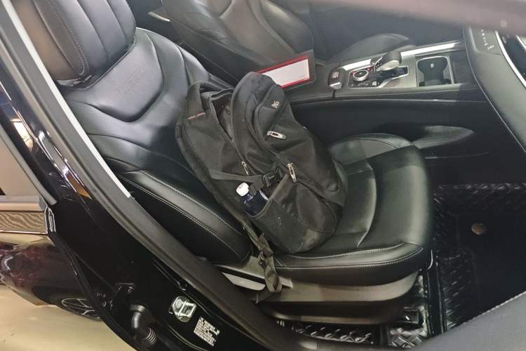 Used Chery Tiggo 8 PRO 2024 Champion Edition 290T Two-Wheel Drive Shining Version 5 Seats Right Front Seat