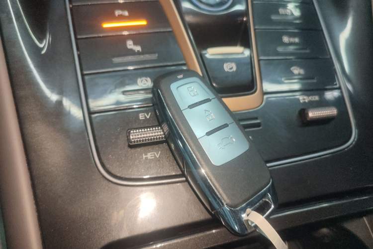 Used BYD Frigate 07 2023 DM-i 205KM Prestige Model
