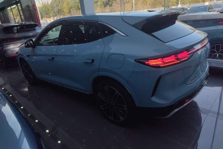 Used Denza N7 2024 630 All-Wheel Drive Intelligent Driving Max Edition Exterior 3