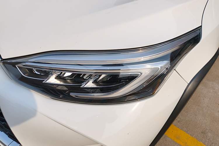 Used Toyota YARiS L Zhi Xuan 2022 X-Trail 1.5L CVT Luxury PLUS Edition
