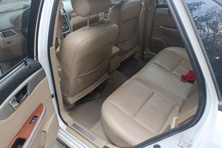 Used Buick Excelle 2013 1.5L Automatic Luxury Model
