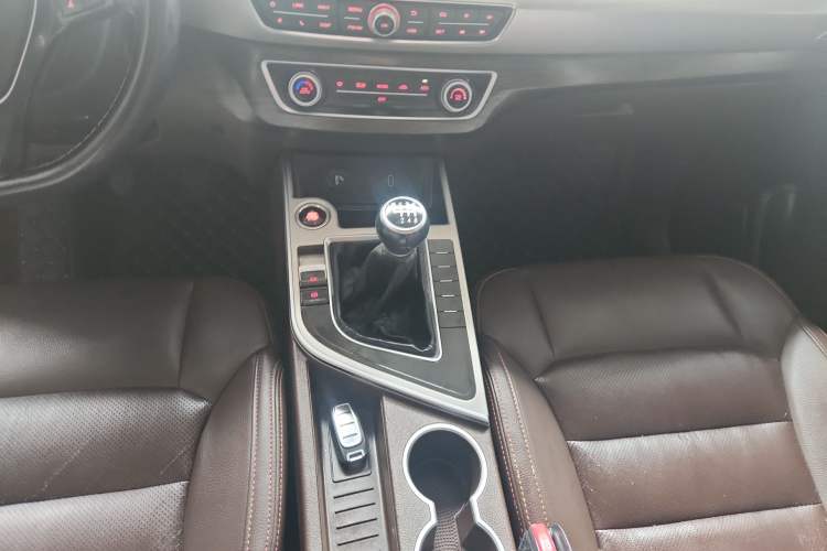 Used FORTHING Joyear X5 2017 2.0L Manual Luxury Version