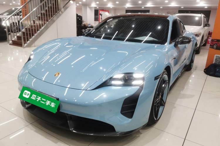 Used Porsche Taycan 2022-Year Updated Taycan