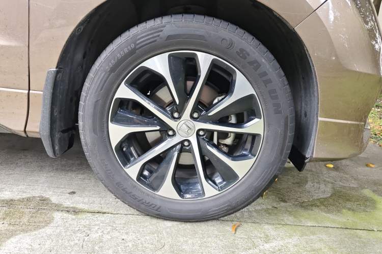 Used Honda Avancier 2017 240TURBO Two-Wheel Drive Luxury Edition
