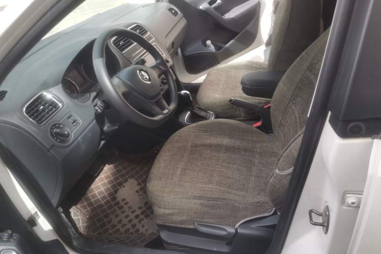 Used Volkswagen Polo 2014 1.4L Automatic Comfort Edition