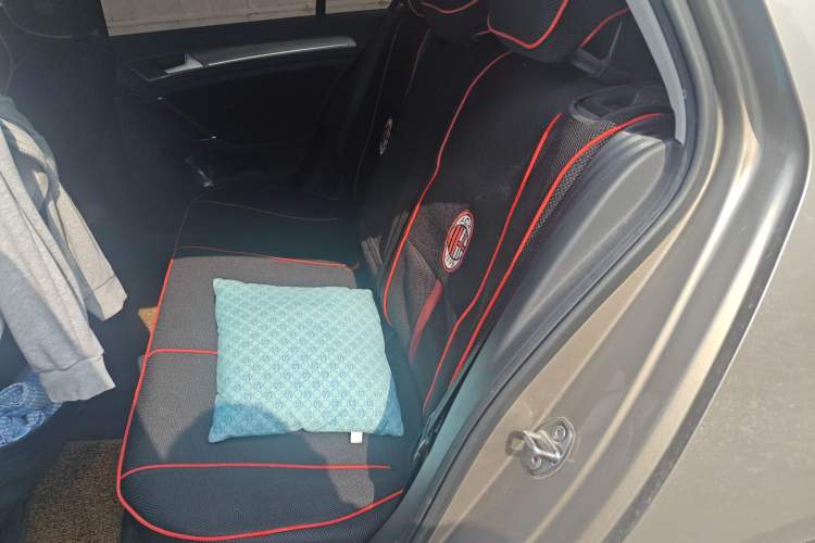 Used Volkswagen Golf 2015 1.6L Automatic Comfort Model