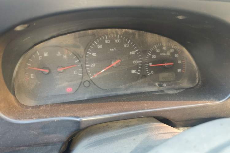 Used Jinbei Hiace 2011 2.0L 5th Generation Kuaiyunwang Standard Version 4G19
