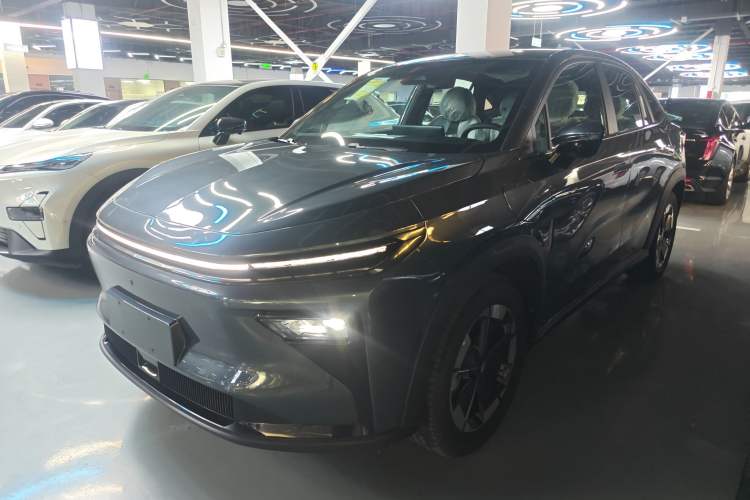 Used Livan 7 2023 450km Chiyue