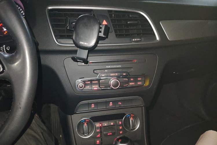 Used Audi Q3 2017 30 TFSI Fashion Model