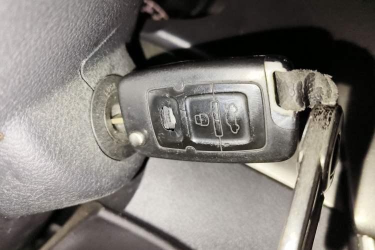 Used Geely Auto GX7 2014 1.8L Manual Value Edition
