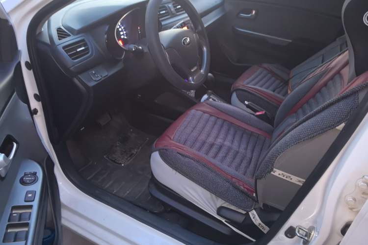 Used Kia K2 2015 Sedan 1.4L Automatic GLS