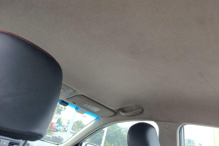 Used Kia K2 2015 Sedan 1.4L MT GLS